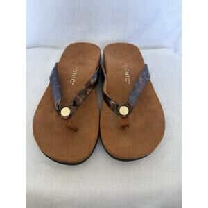 Vionic Orthotic Arch Flip Flops Tortoise Sandals Thongs Size 8W